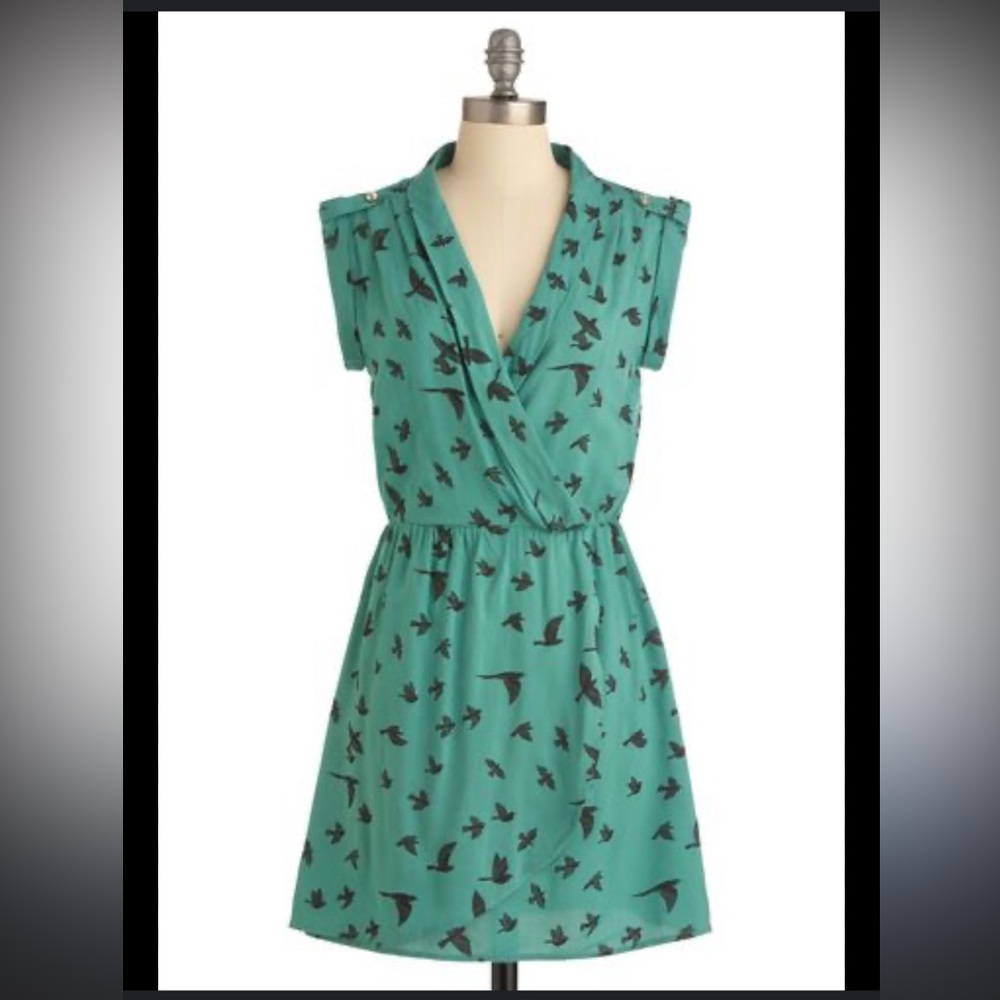 Sugarhill Boutique Bird Sleeveless Dress